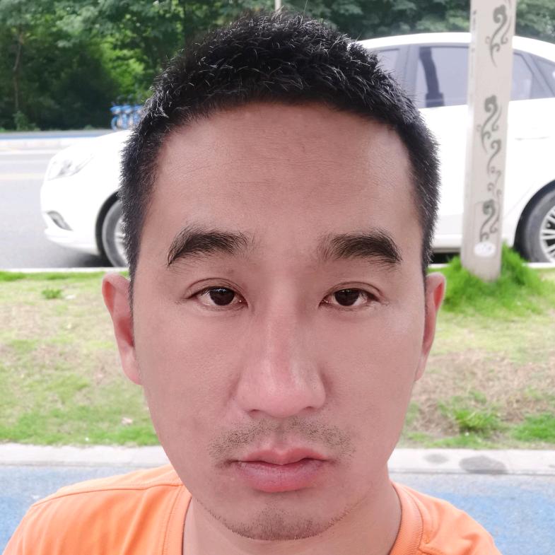 小余努力中
