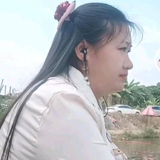 小胖妹