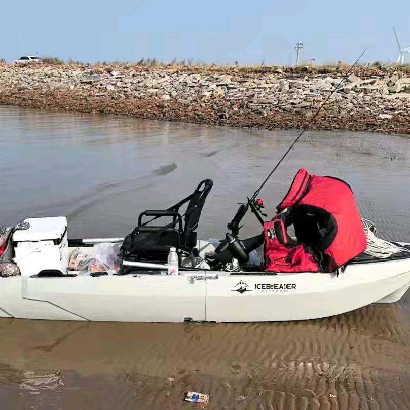 爱钓鱼的卡亚克