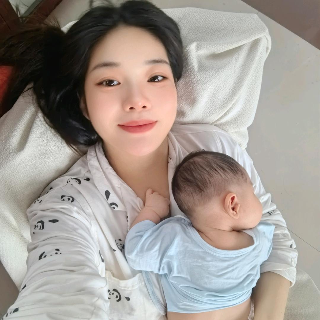 卡卡妈（育儿🍼）