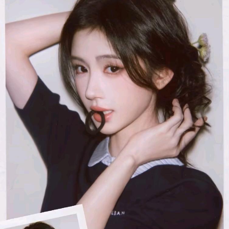 🌈.ᐟ.ᐟᯅ躲雨小兔