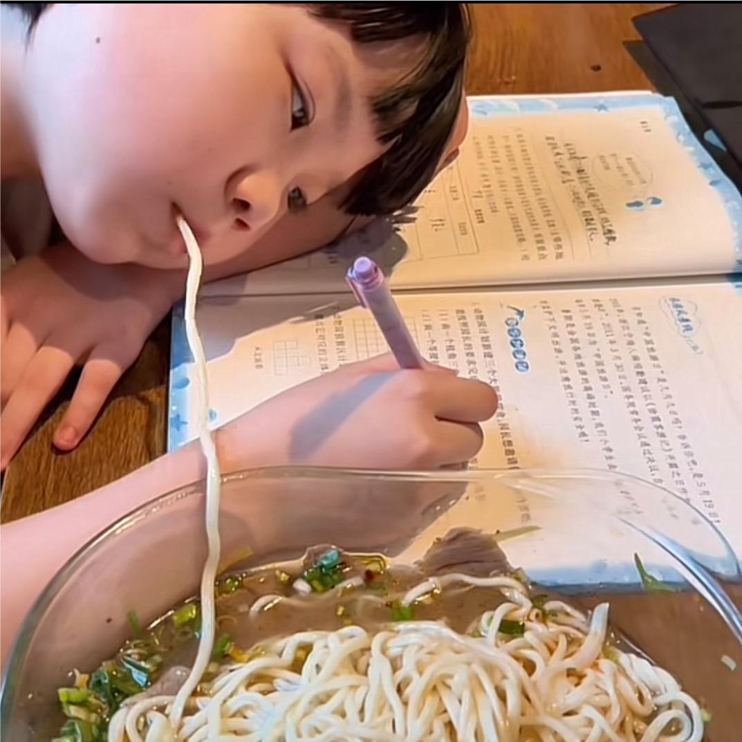 一根面条头像