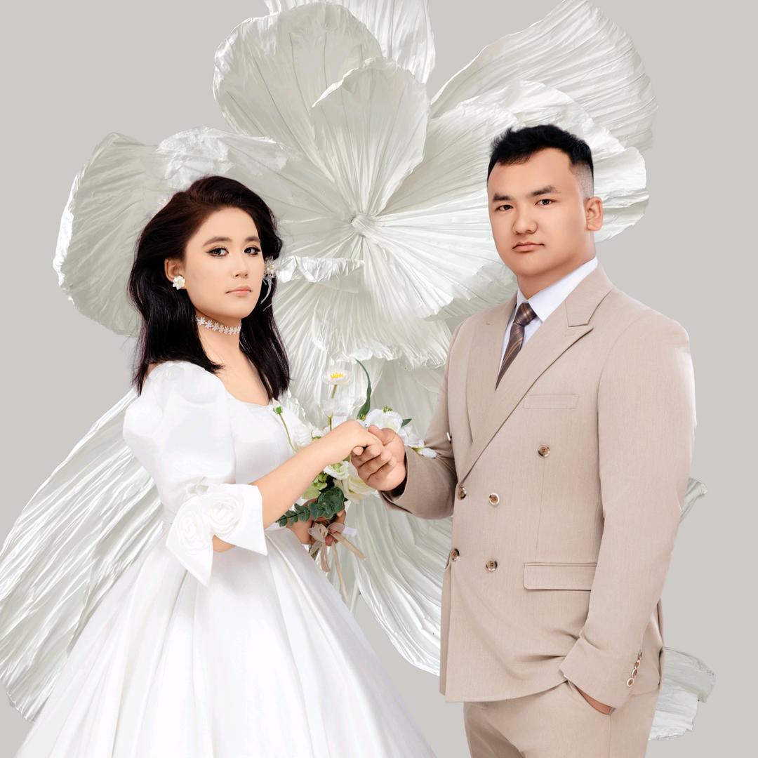 夜莺鸟创作花艺