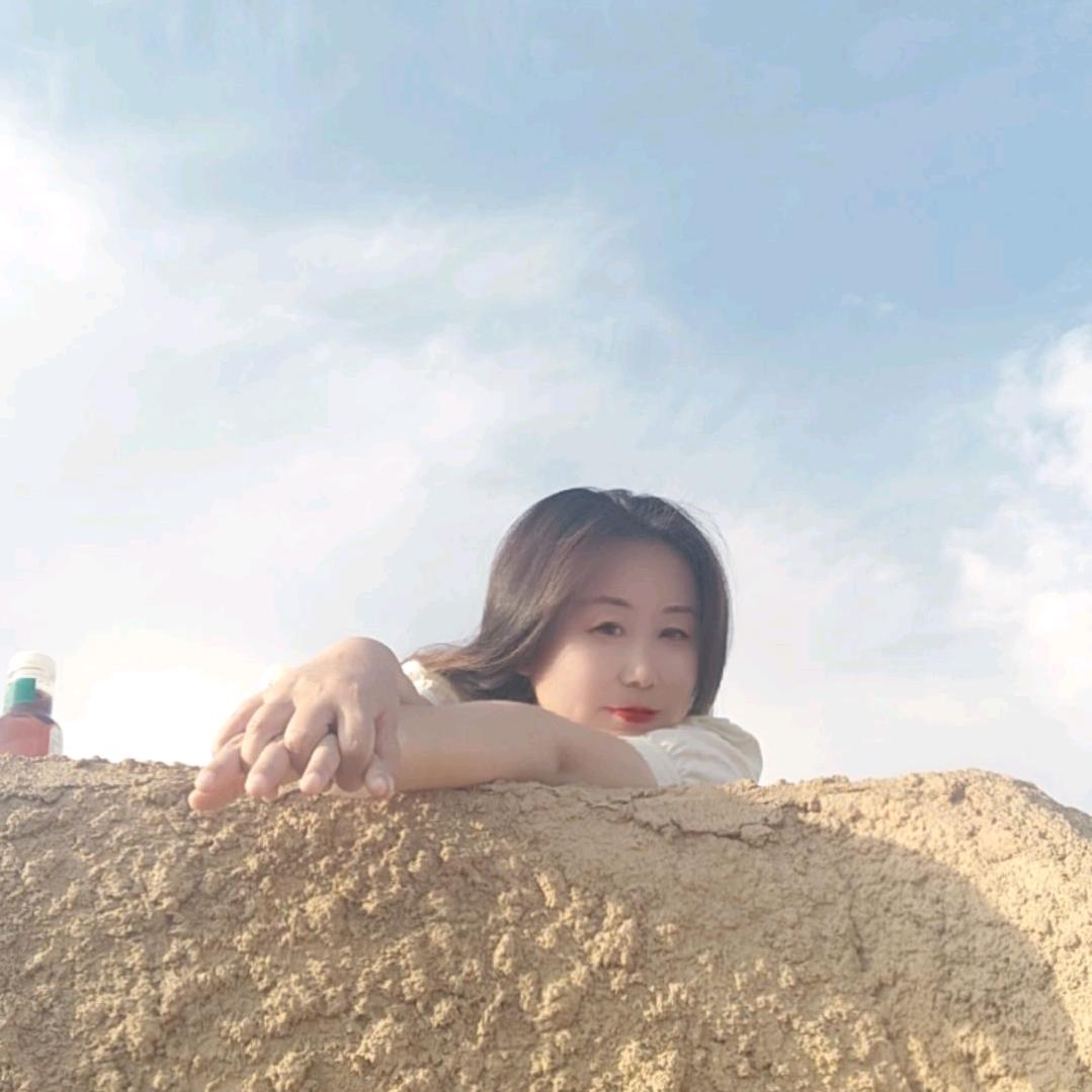 莉 莉