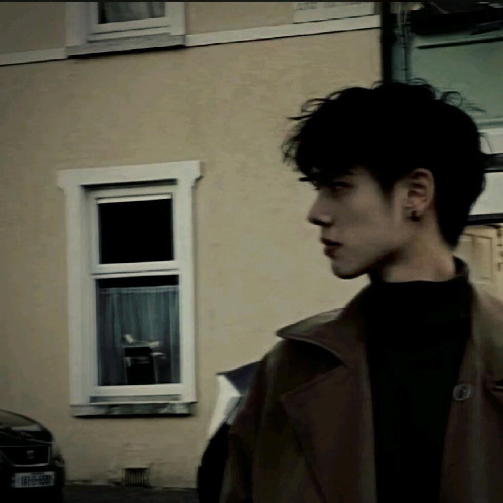 𝓭𝓪𝓻𝓴 𝓱𝓸𝓻𝓼𝓮