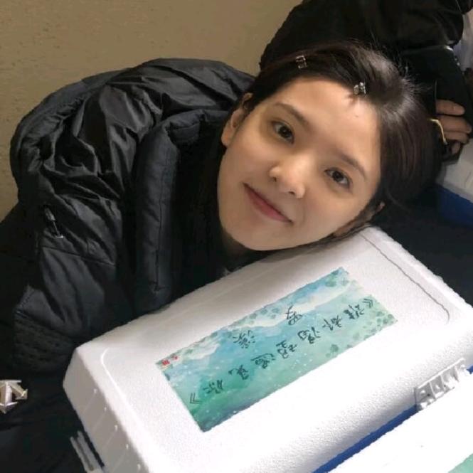 512