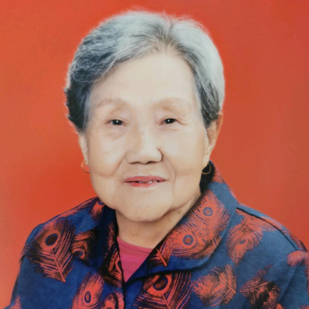 李奶