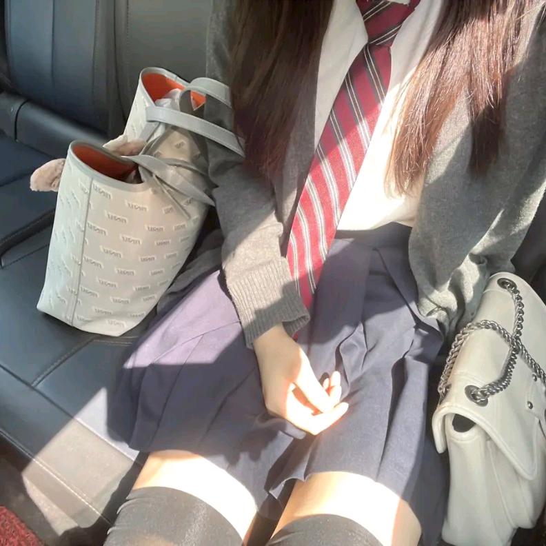 十一.