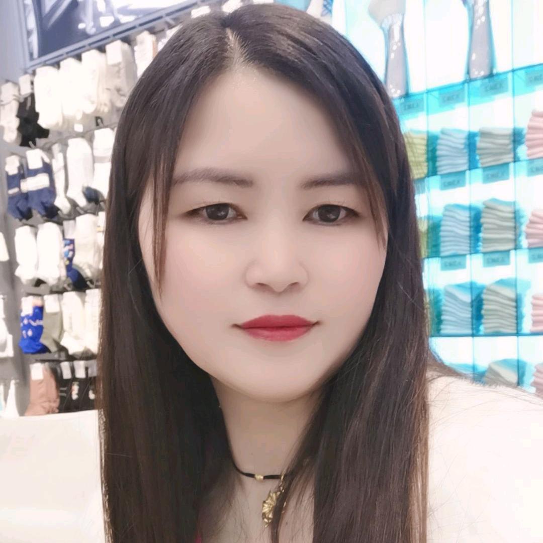 二妹，爱山歌