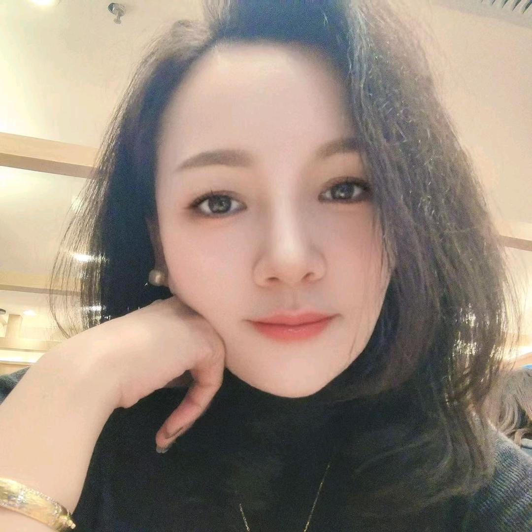 尚芷荣女装房山工厂店