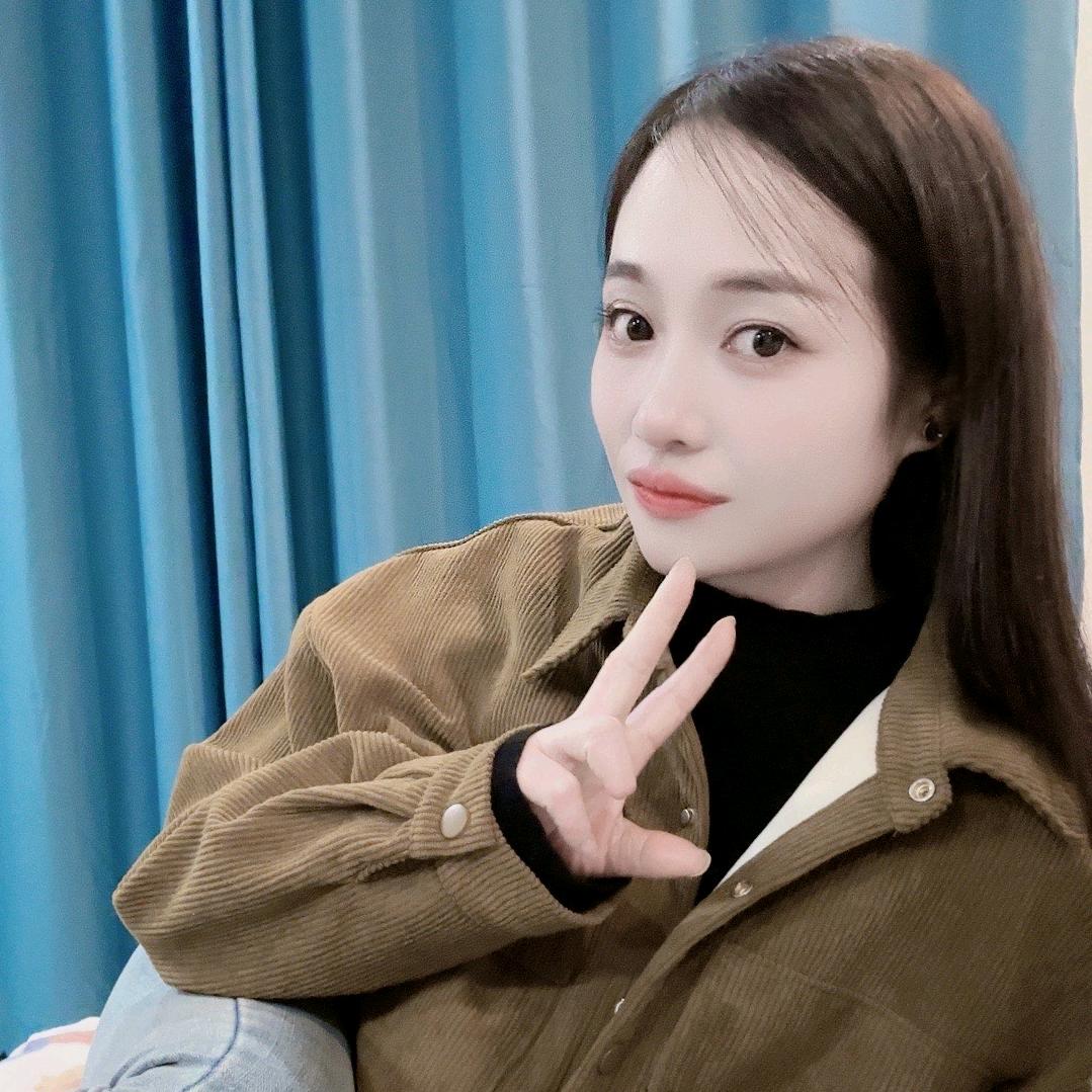 ℋღ᭄我非柠檬🍒为何❤酸
