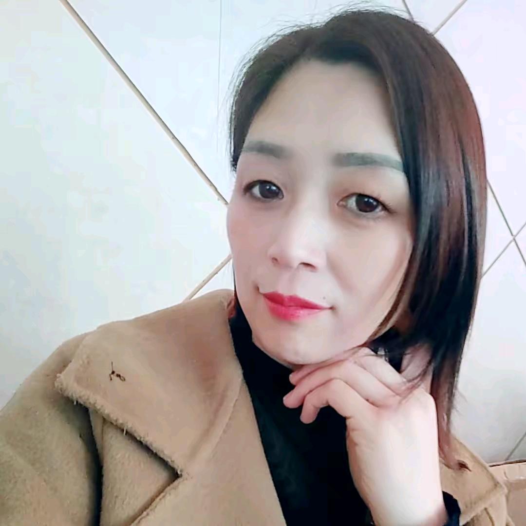 鑫木源家具批发商城—玲姐