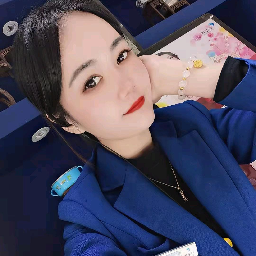 卖黄金的小双双