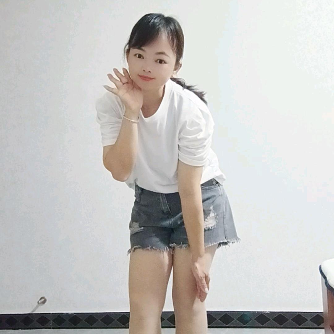 星星爱月亮🌟💫