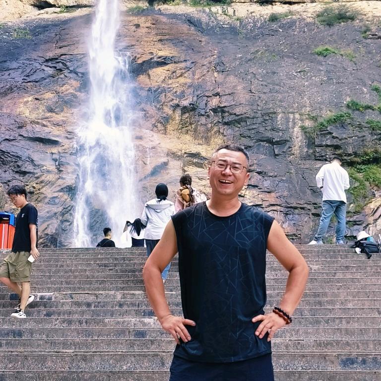 啊丁