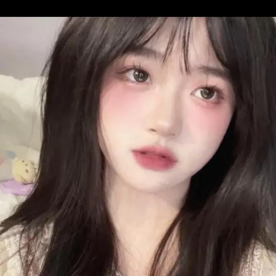小潘会努力生活加油