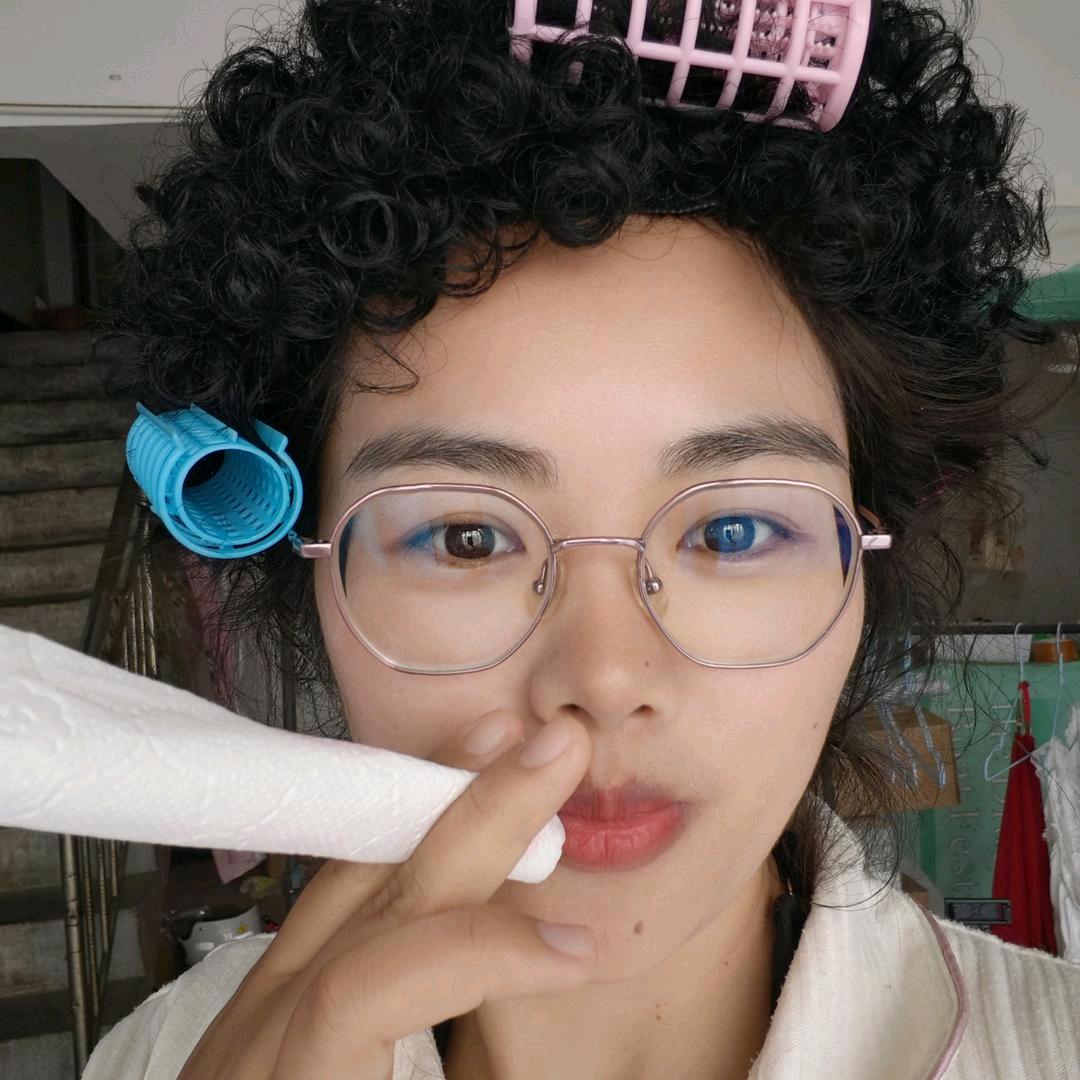 包租婆卖睡裙