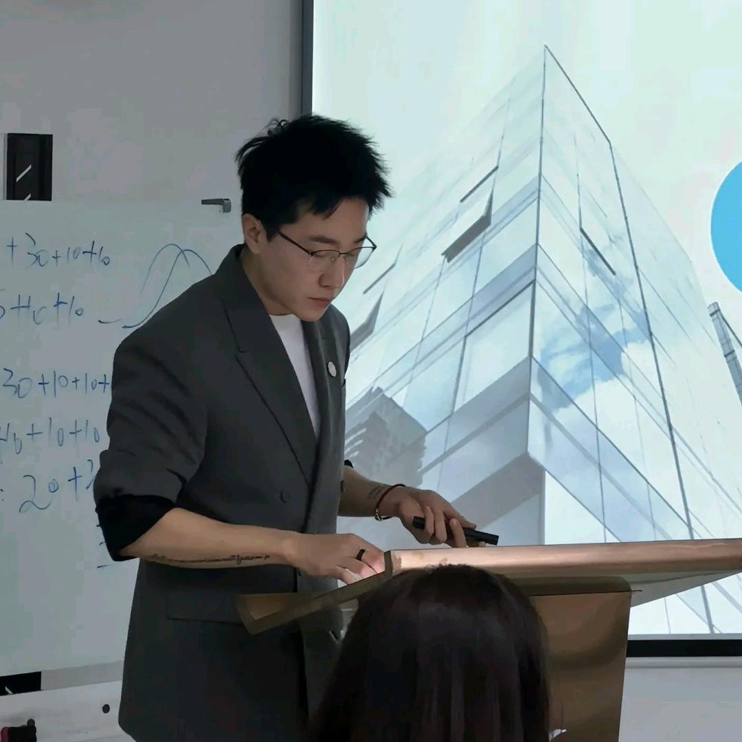 启华单招孙老师