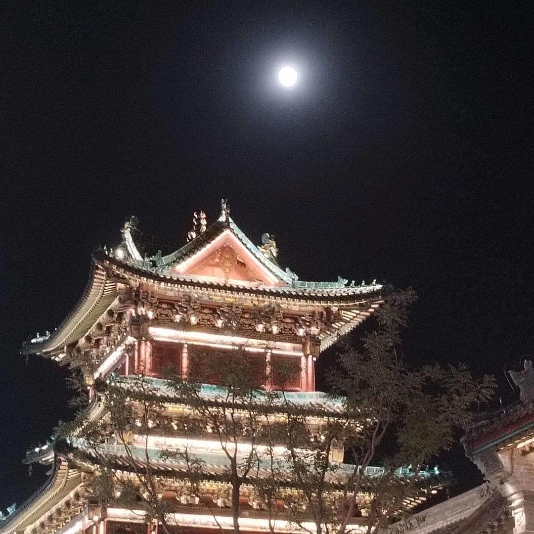 @日月明