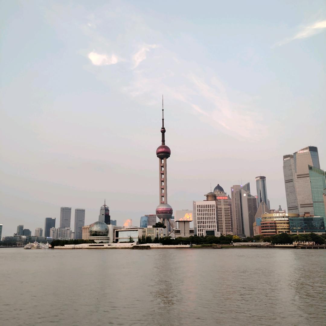 华 哥
