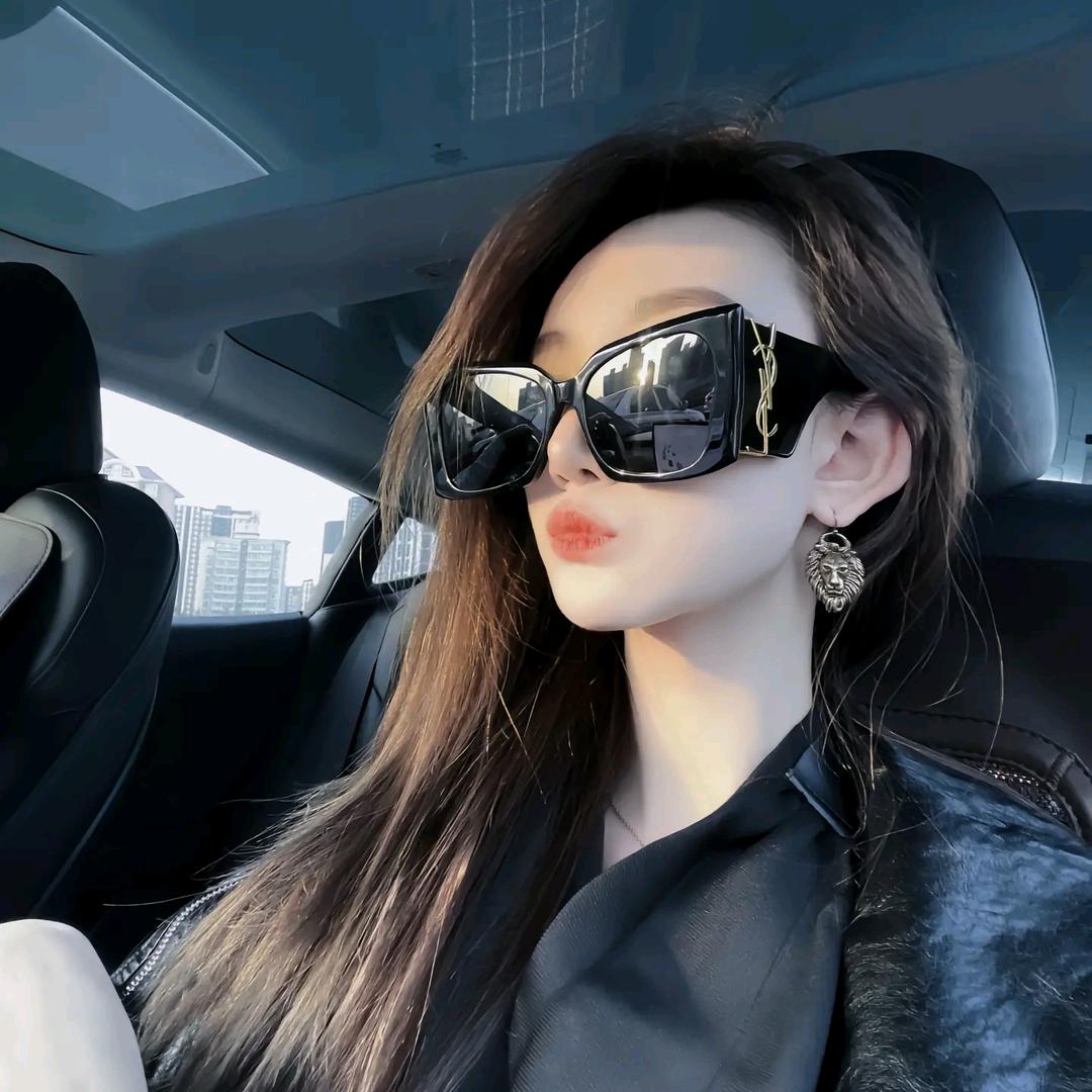 🇨🇳倾国倾城🇷🇺