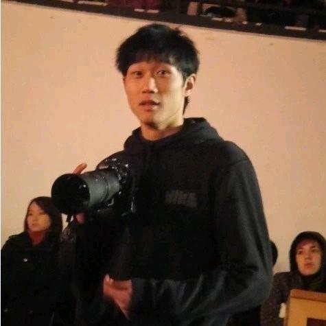 黄斌