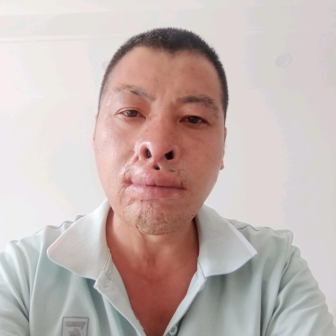 董哥