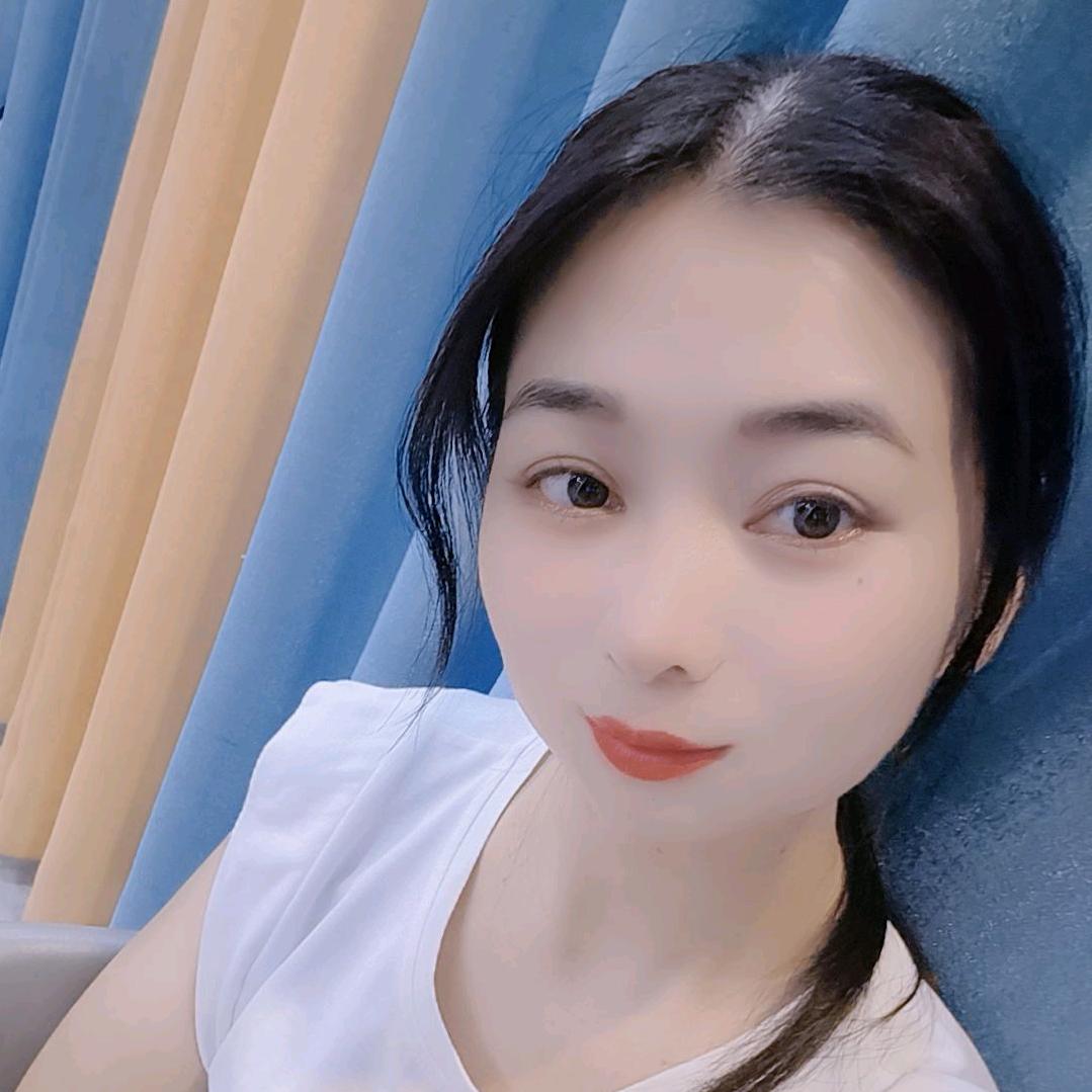 小默默🍓单身