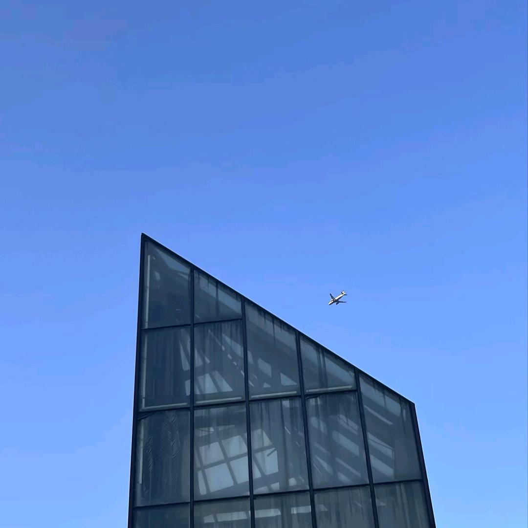 风继续吹…