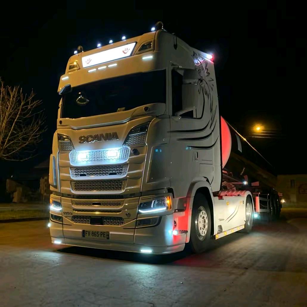 ꧁冷☬☯︎☬殇꧂