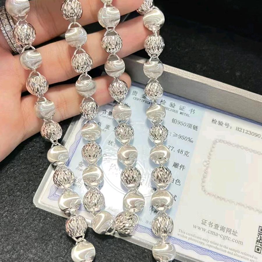 承接各种楼房厂房工程