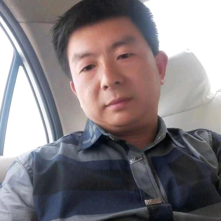 利哥爱唱歌