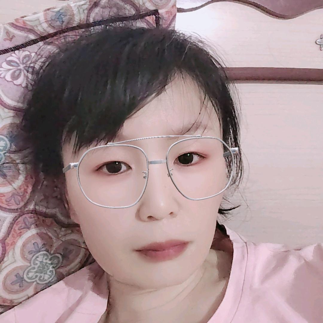 努力的晓哓