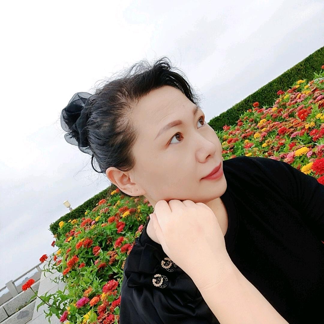 胡美美