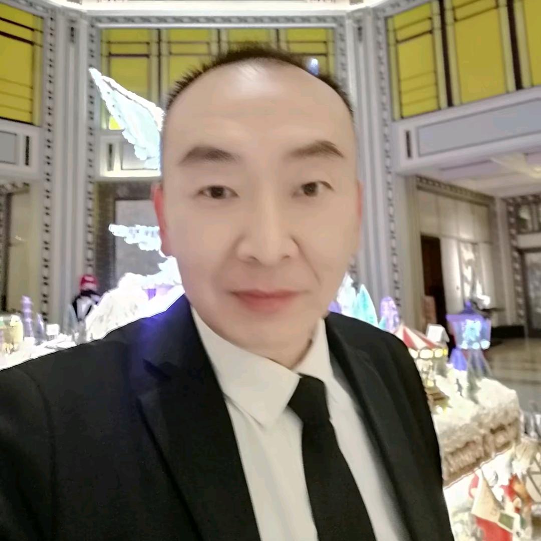 心动，潮男哥