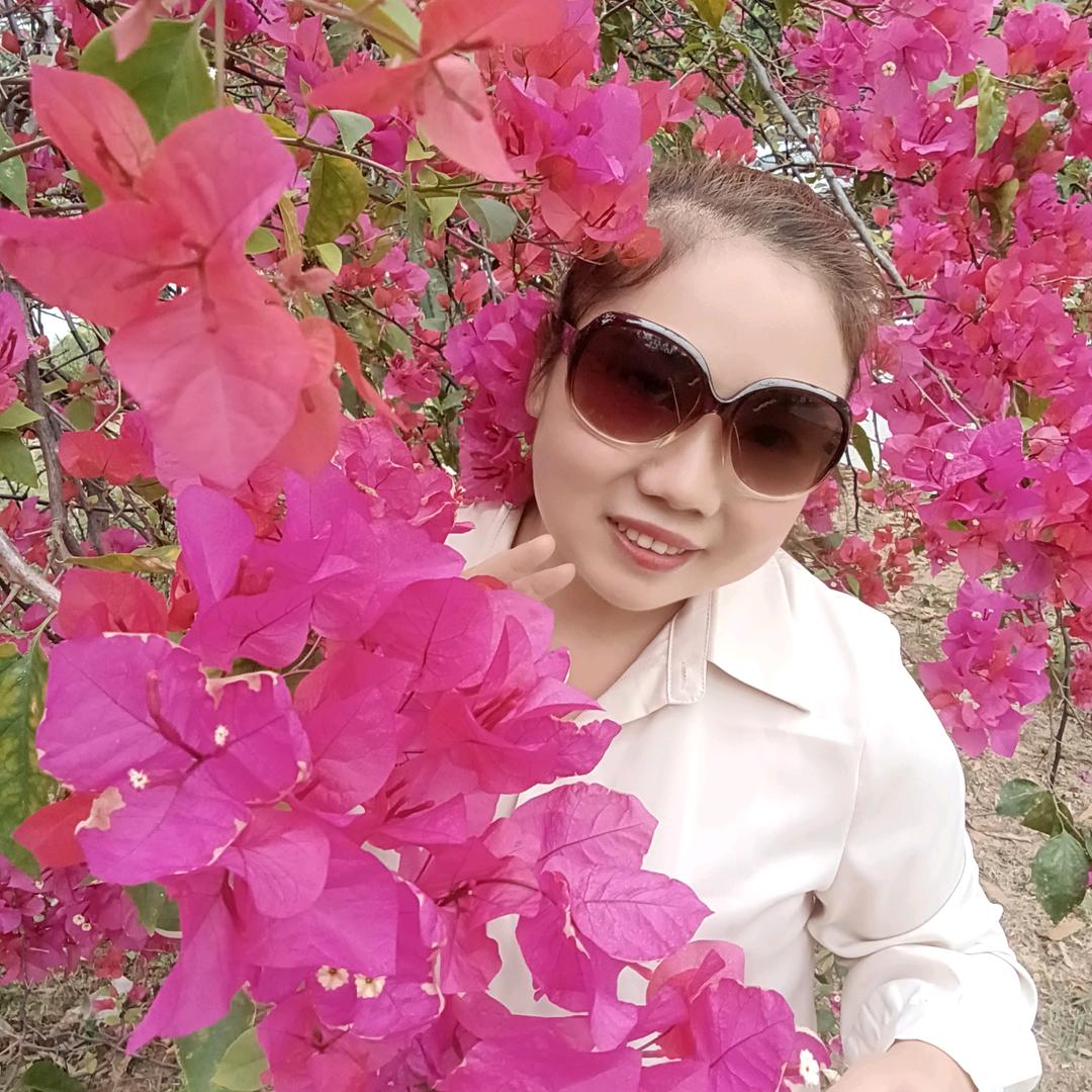 美媚爱生活，爱跳舞