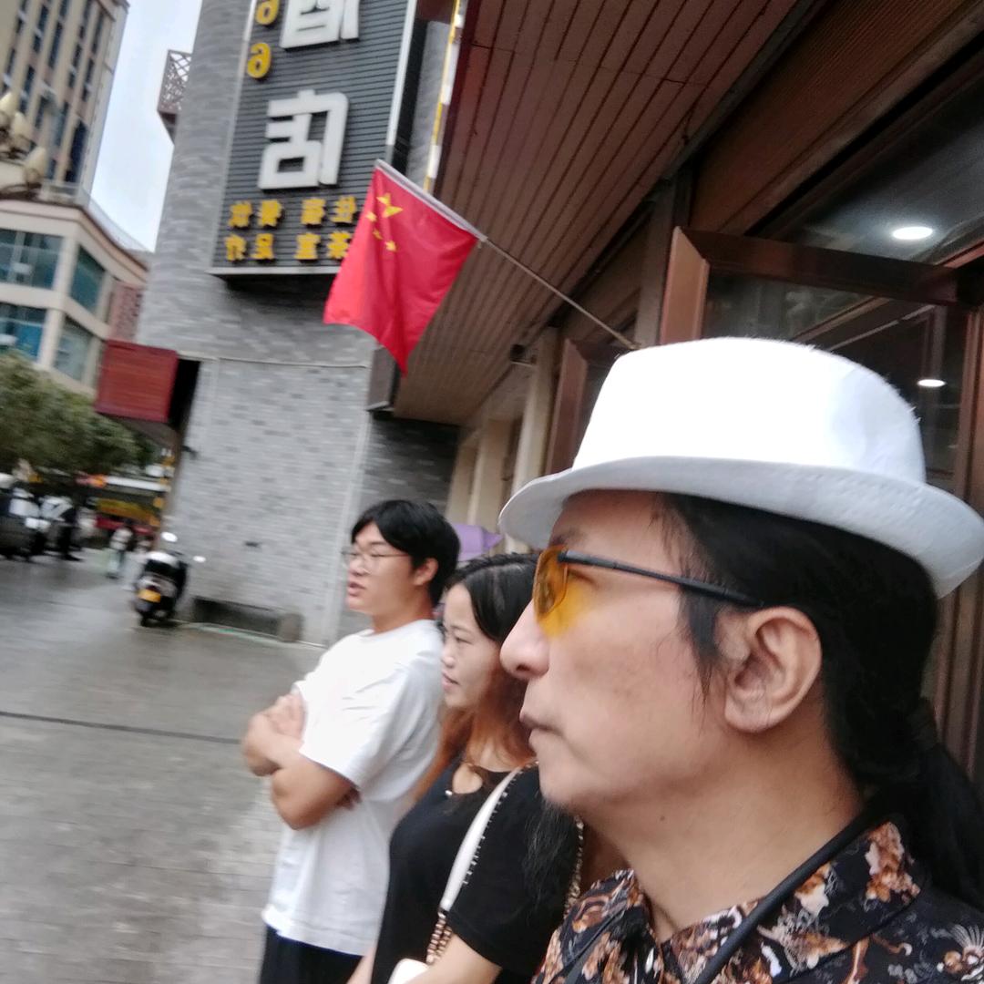 冷面哥🎤🎤