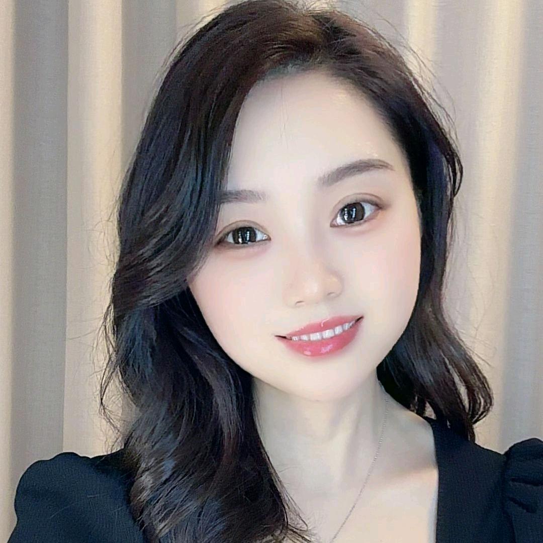 小萝莉🌺