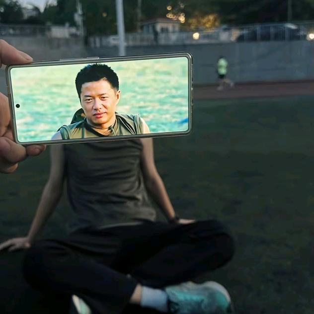 @不会跑的小黑