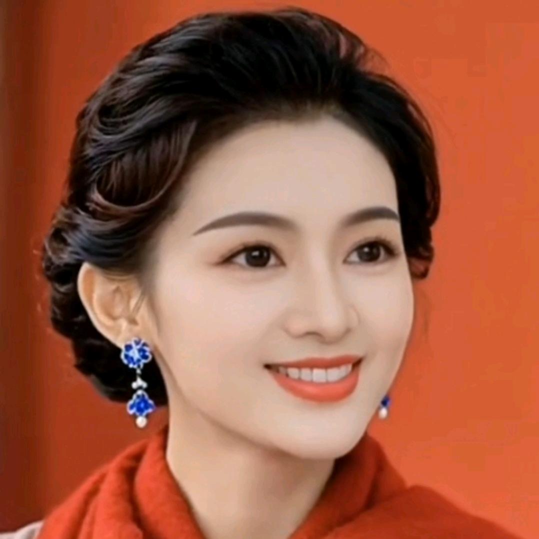 芳芳（🐇🌹）