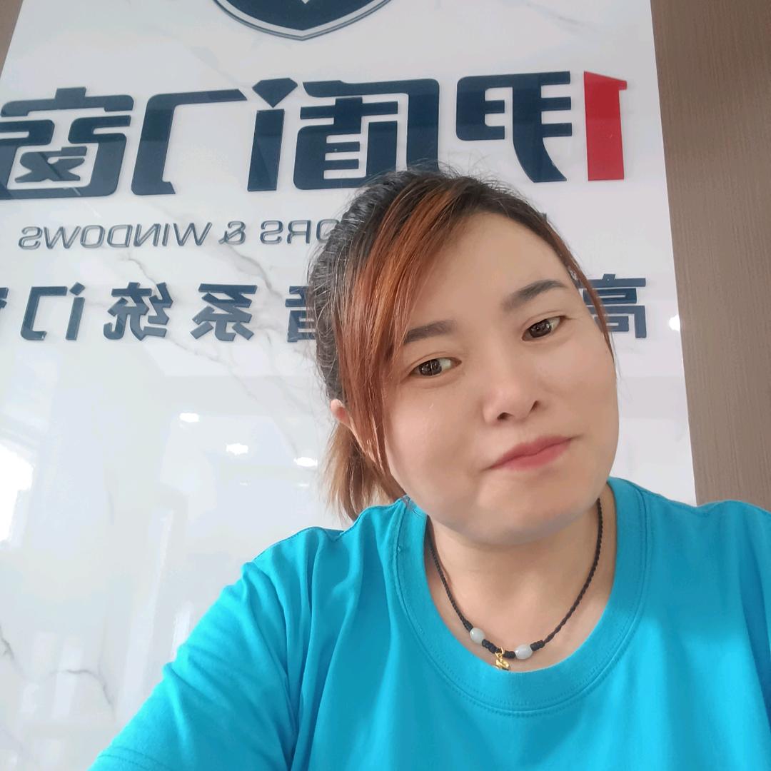 凤冈伊盾门窗，王姐