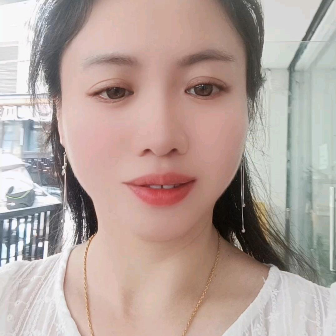 小露
