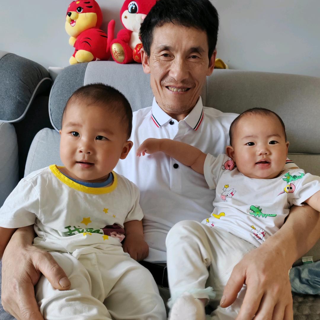 苟俊清（晚上六点十分开播）