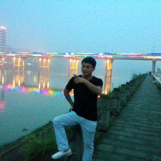 龍先生