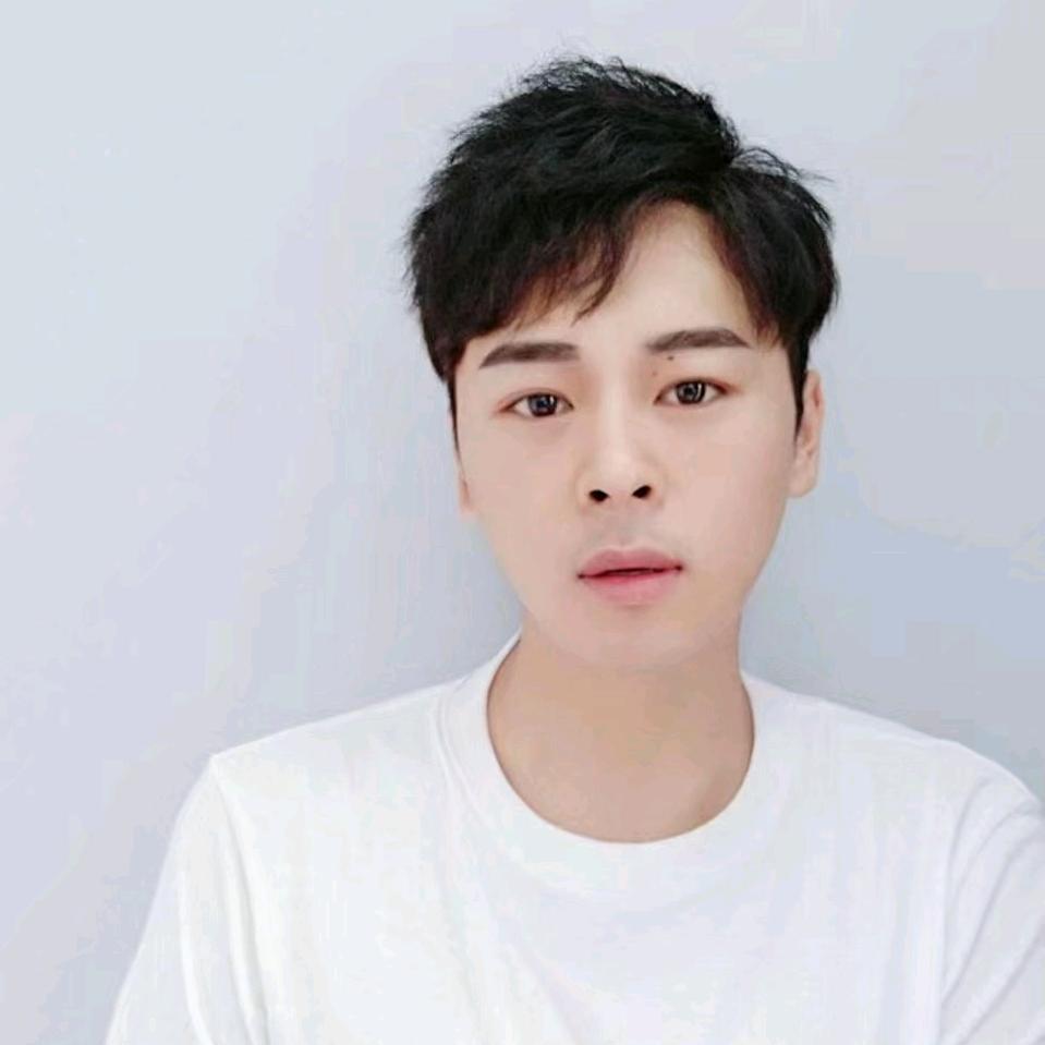 @禄凡