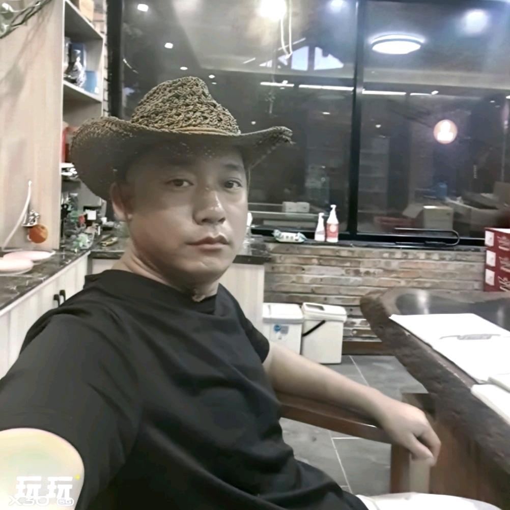 小二哥<专做卧加转台>