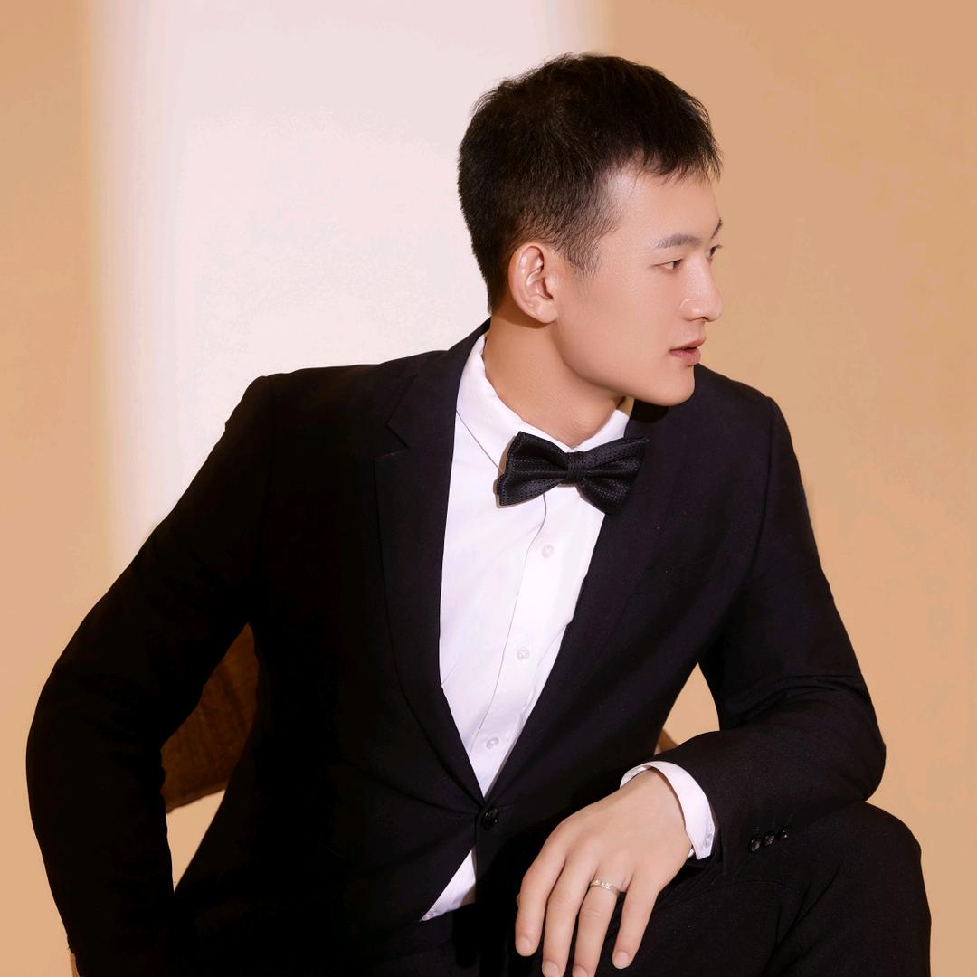 路见不平   提枪相助