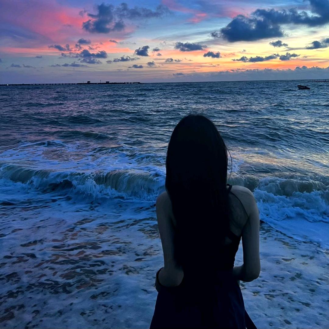 @会微笑的小彩虹