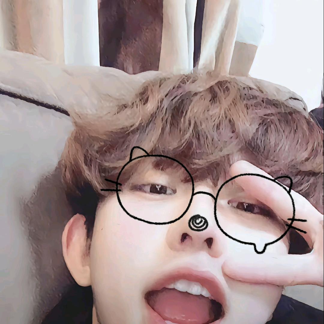 -𝓨𝓾𝓳𝓲𝓴𝓾𝓷.