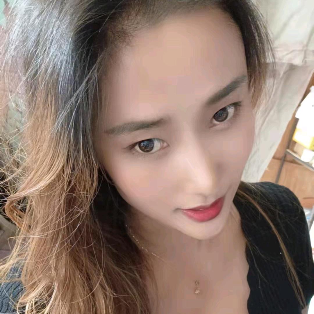 ^O^杨雅婷